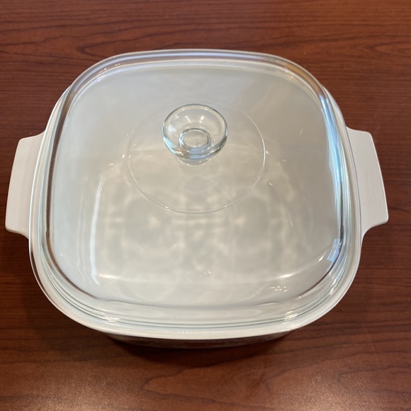 Corningware A-5-B “Spice of Life” Casserole Dutch Oven - Picture 2 of 11